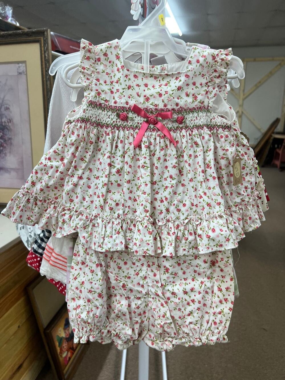 Rare Editions White Floral Dress with Smocking & Ribbon Bow 18m– Pre‑Owned